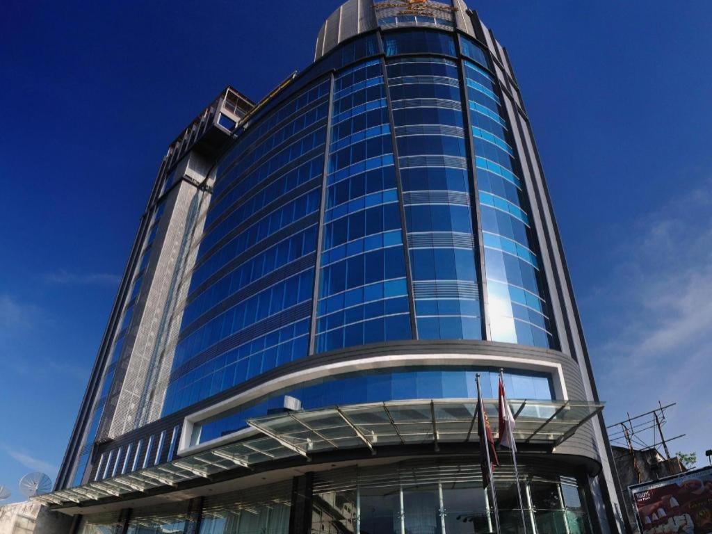 Hermes Palace Hotel Medan Dış mekan fotoğraf